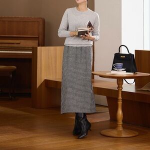 Timeless Black & White Houndstooth 100% Wool Midi Skirt